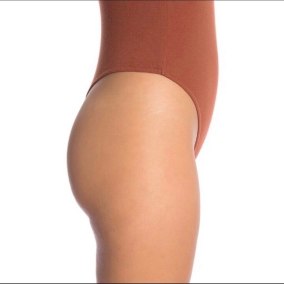 X SOLD X BP Rust Sequoia  Ribbed Thong Bodysuit - Picture 4 of 7